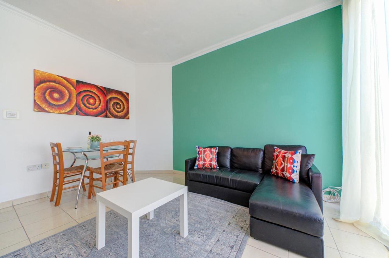 Morina Court - Seaview Apartments And Penthouse In St Julians By Shortletsmalta Saint Julian's Eksteriør bilde
