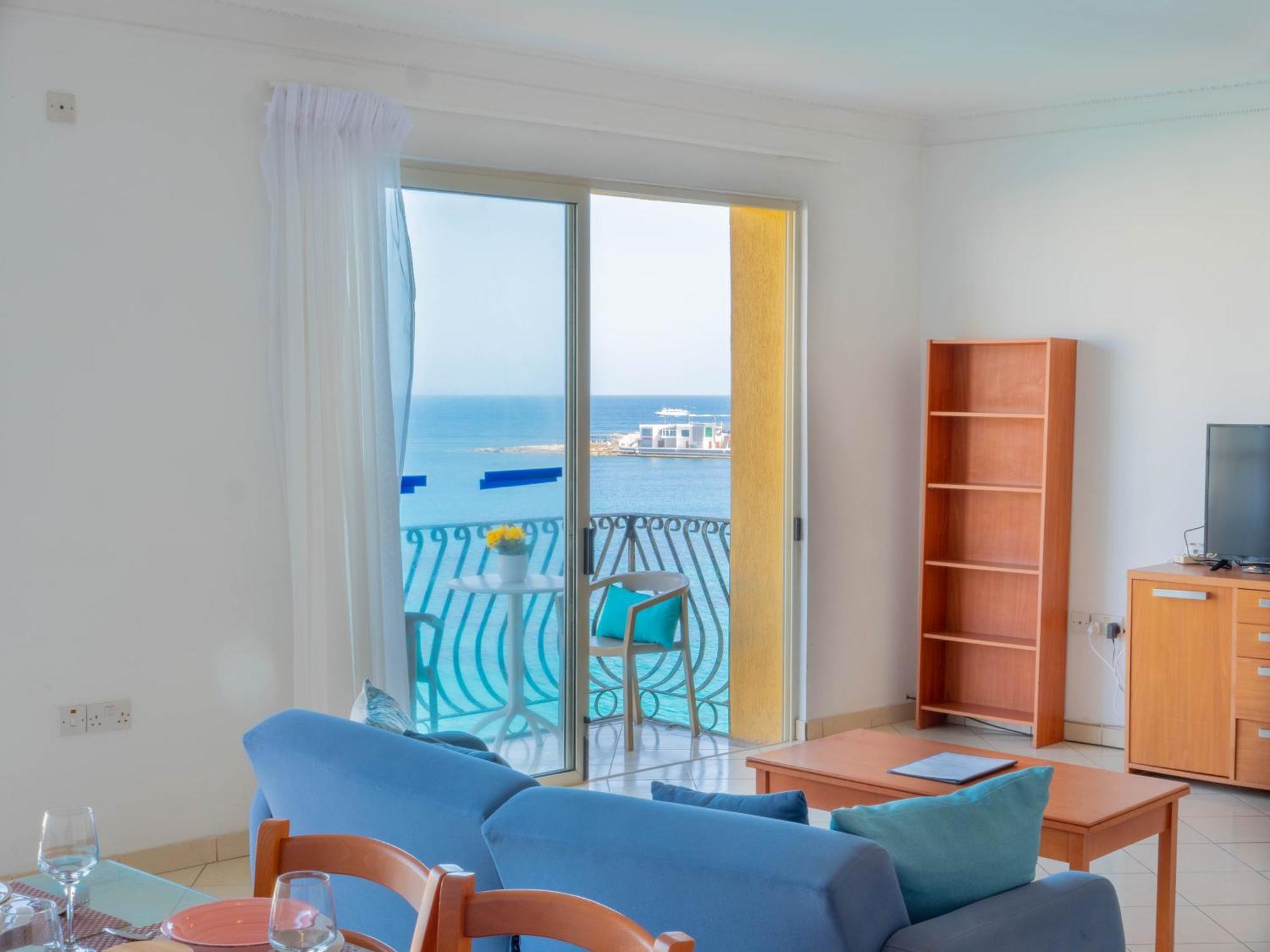 Morina Court - Seaview Apartments And Penthouse In St Julians By Shortletsmalta Saint Julian's Eksteriør bilde