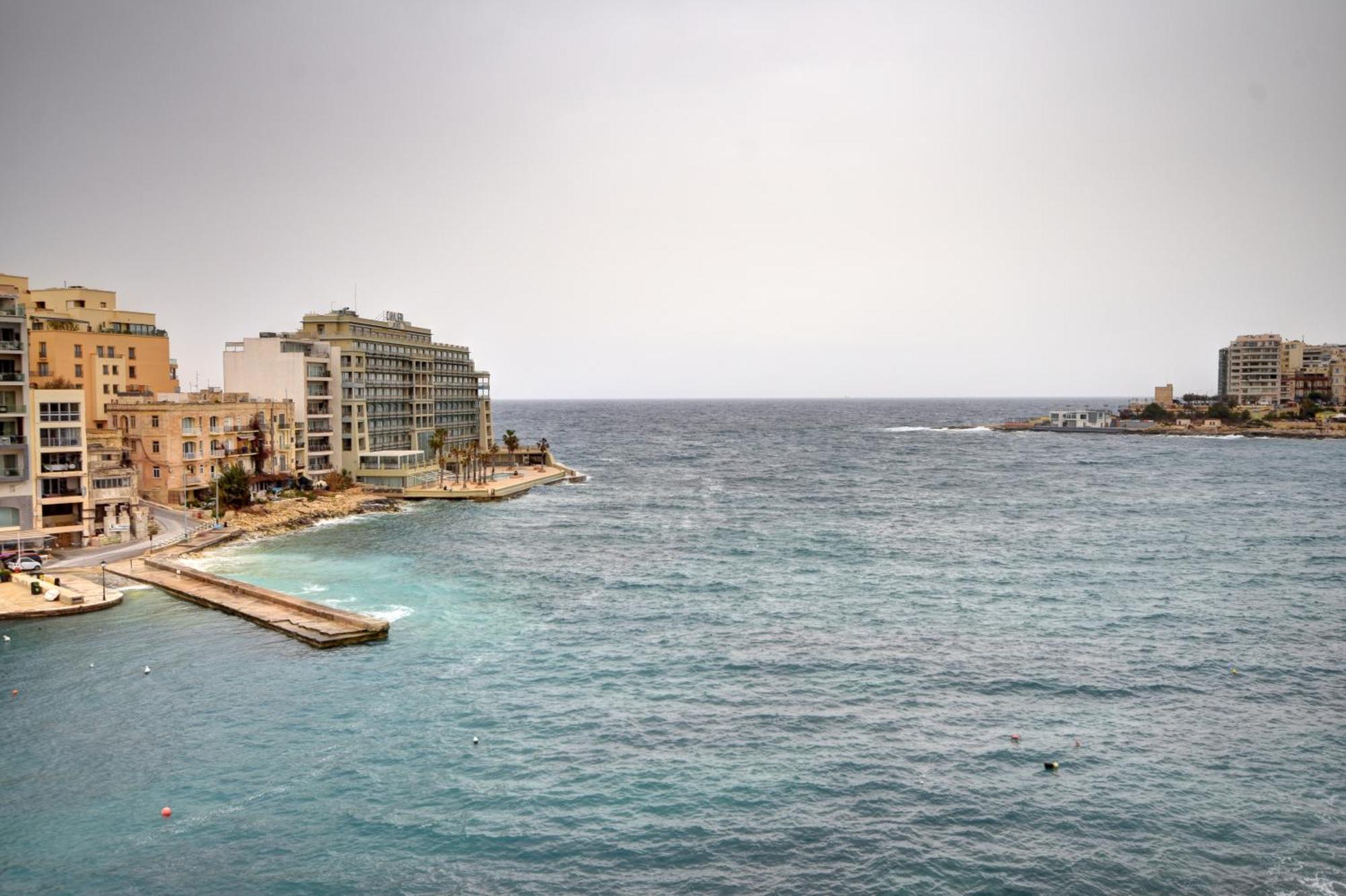 Morina Court - Seaview Apartments And Penthouse In St Julians By Shortletsmalta Saint Julian's Eksteriør bilde