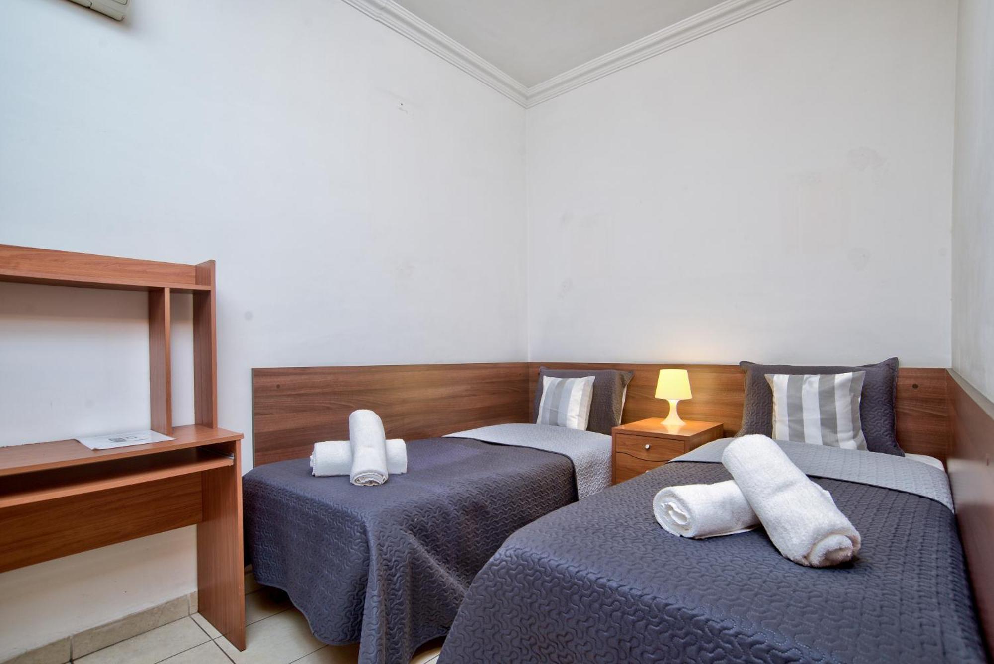 Morina Court - Seaview Apartments And Penthouse In St Julians By Shortletsmalta Saint Julian's Eksteriør bilde